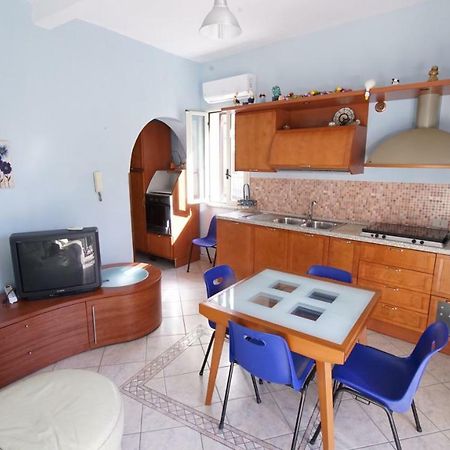 Ferienwohnung Casa Eleonora Campofelice Di Roccella Exterior foto