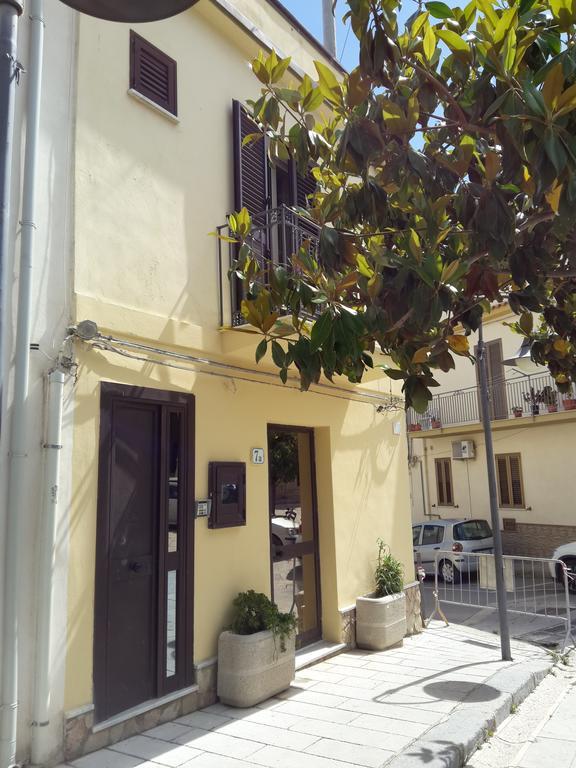 Ferienwohnung Casa Eleonora Campofelice Di Roccella Exterior foto