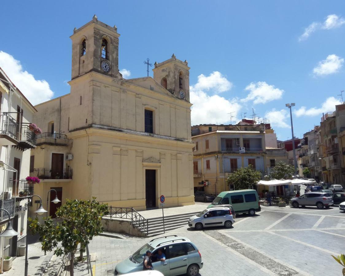 Ferienwohnung Casa Eleonora Campofelice Di Roccella Exterior foto