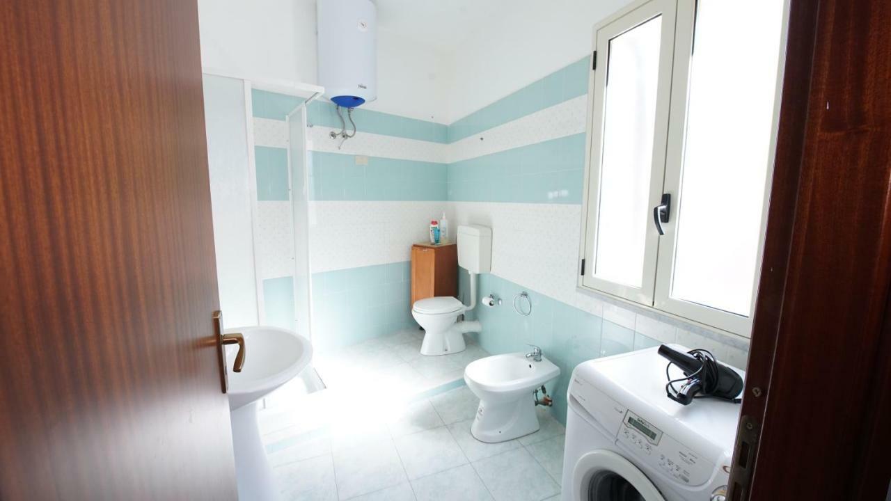 Ferienwohnung Casa Eleonora Campofelice Di Roccella Exterior foto