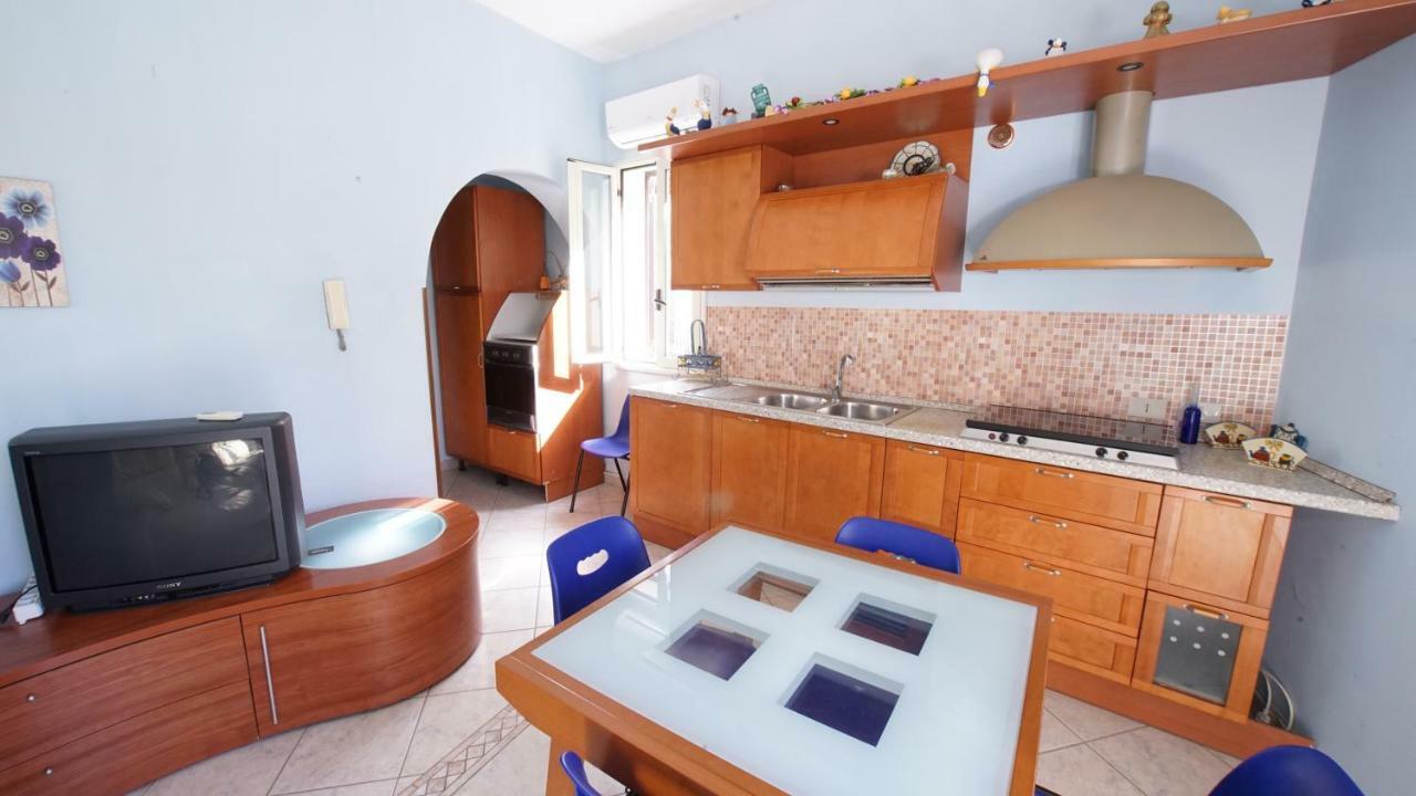 Ferienwohnung Casa Eleonora Campofelice Di Roccella Exterior foto