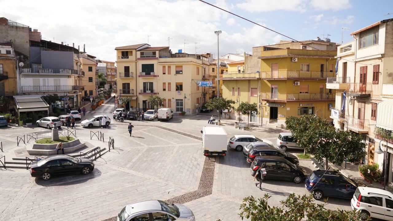 Ferienwohnung Casa Eleonora Campofelice Di Roccella Exterior foto